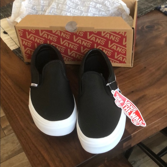 kids black leather vans